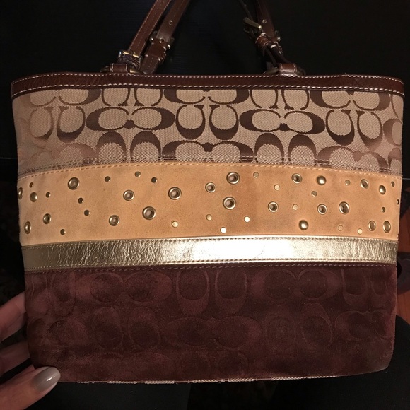 COACH ‘RARE’ PURSE 👜 - Picture 1 of 8